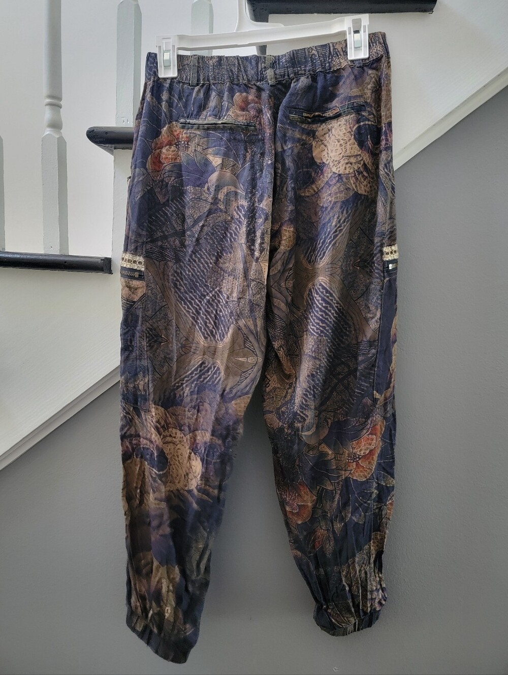 Desigual Womens Multi Colored Pattern Harem Pants Size Small Comfort Pockets - Picture 3 of 5